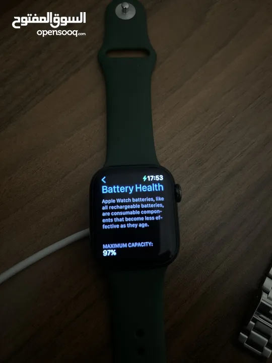 Apple watch series 8