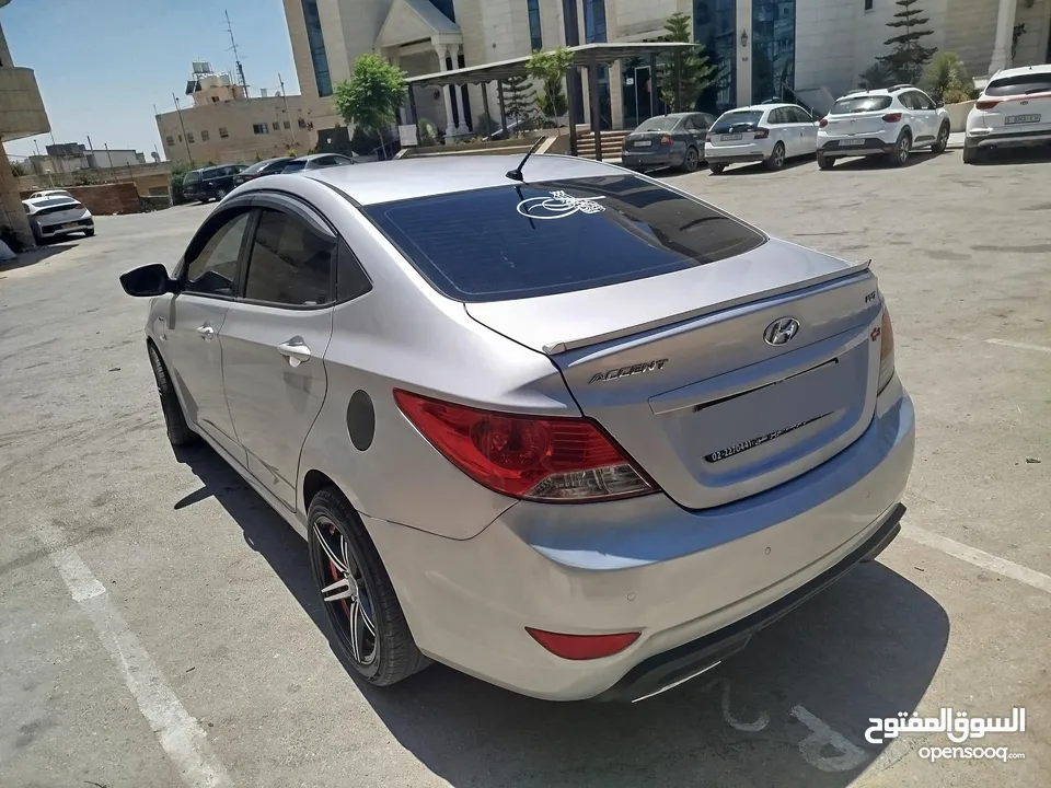 هونداي اكسنت 2013