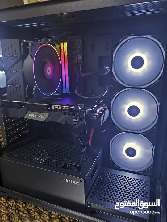 كمبيوتر بمواصفات عالية i7 12700F, RTX 2080 super