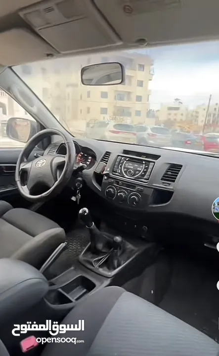 سيارةً تويوتا فحص ممتاز فحص نضيف
