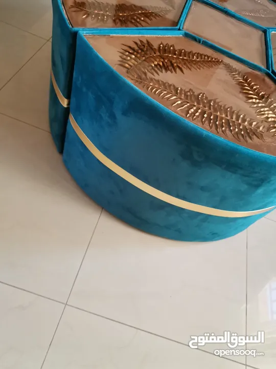 تربيزات لون تركوازي بحاله جيده جدا