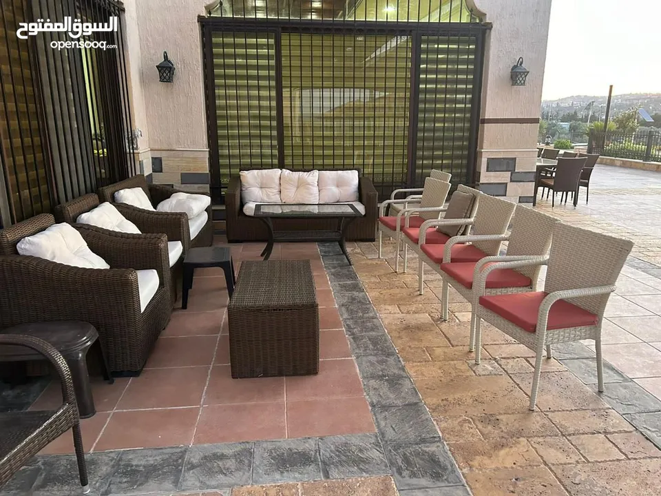 مزرعة قصر للبيع