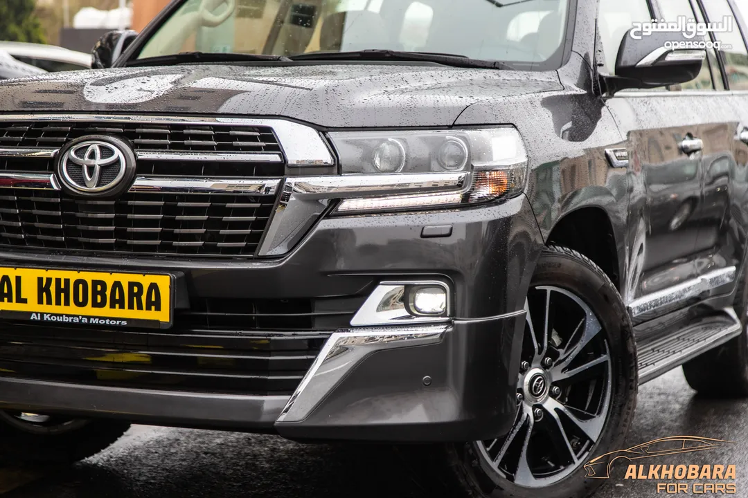 Toyota Land Cruiser 2021 Gx-r Grand Touring   السيارة وارد الشركة و قطعت مسافة 51,000 كم فقط