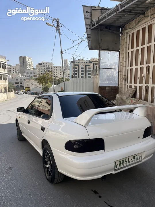 سيارة سوبارو 1999