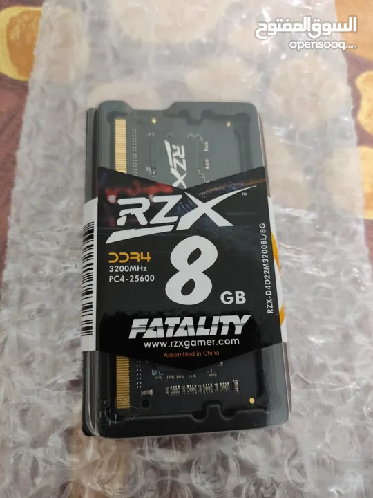 للبيع رام 8 جيجا جديد DDR4