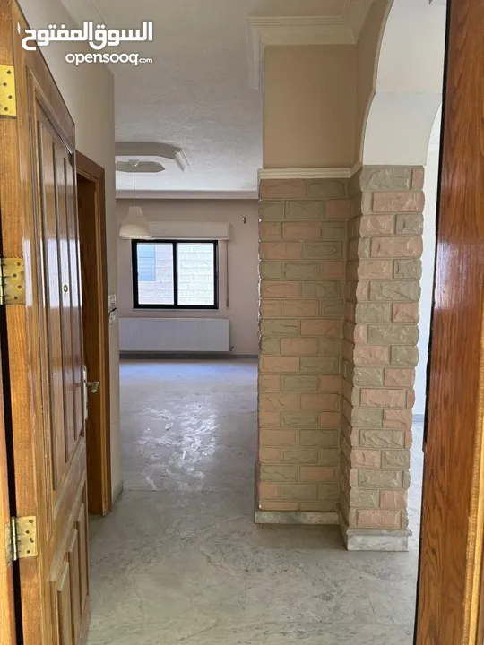 Modern 3-Bedroom Apartment  150 sqm  Master Suite, 3 Baths  Prime Location Near Amenities