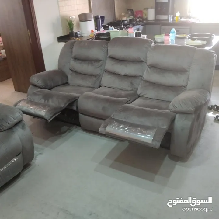 طقم ريكلاينر 7 مقاعد