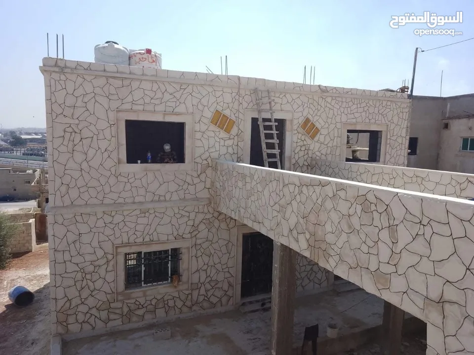 تركيب الحجر والشحف وديكورات