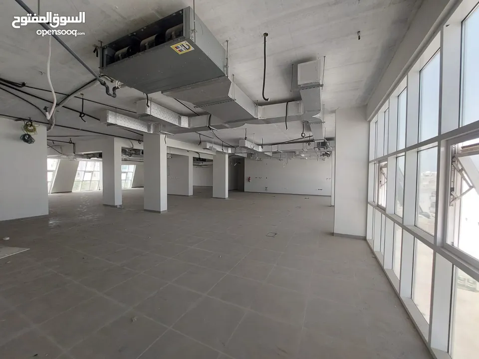 432 SQ M Office Space in Azaiba