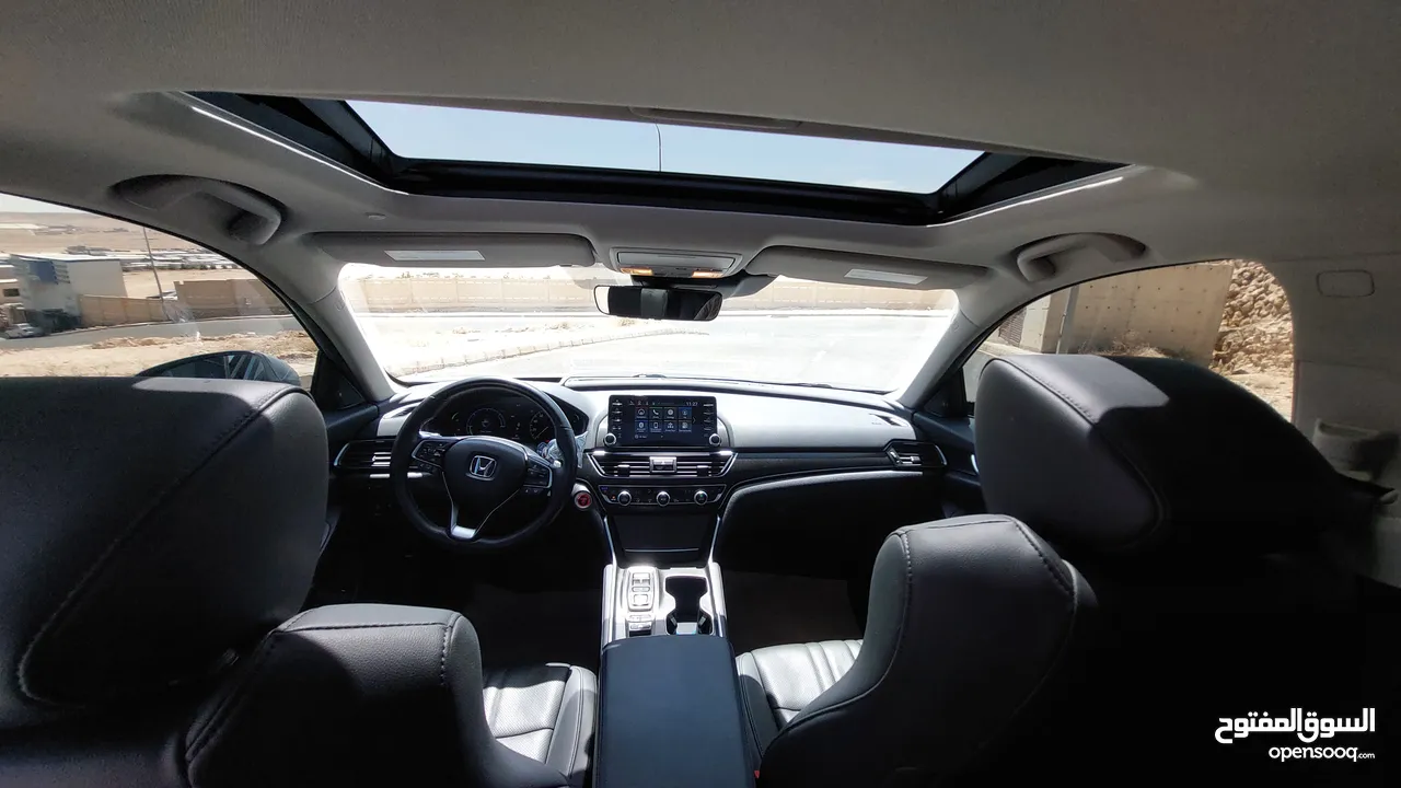 هوندا أكورد هايبرد 2022 تورينج أعلى صنف فحص كامل  HONDA ACCORD HYBRID 2022 TOURING FULLY LOADED