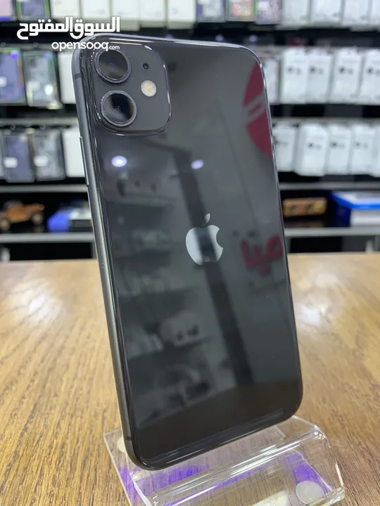 iPhone 11 (128) GB ايفون 11 مستعمل بحالة ممتازة