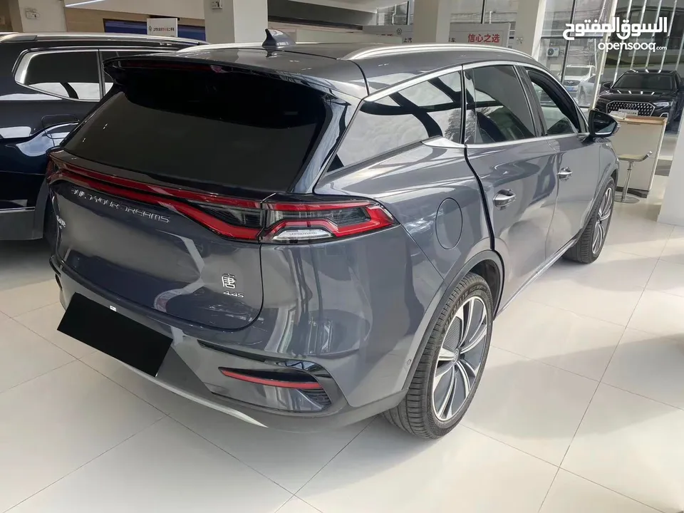 BYD TANG 6 مقعد اعلى صنف
