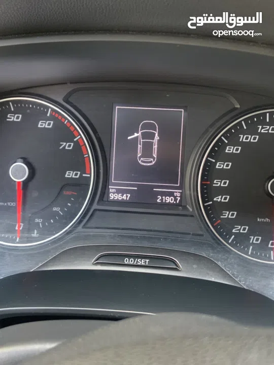 سيات ليون  2017 للبيع