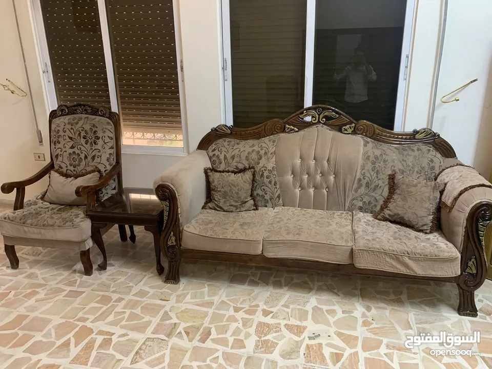طقم كنب عشر مقاعد ثقيل مع معرض تلفزيون مع طاولات