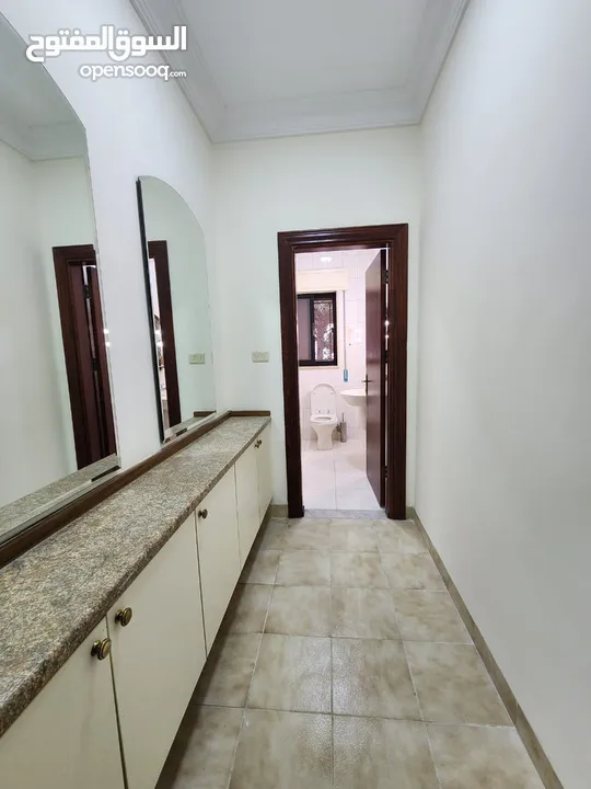 شقة أرضية طابقية للإيجار في عبدون الشمالي - ref : 14474
