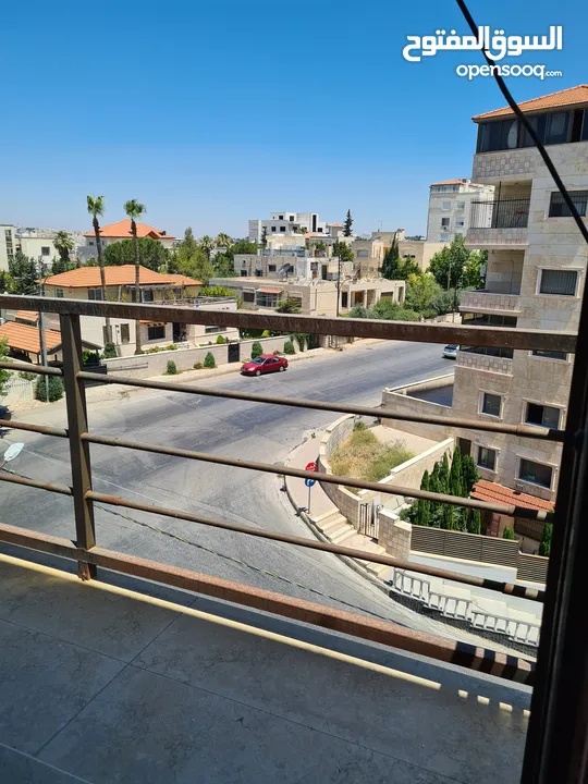 ستوديو مفروش فاخر في موقع مميز في ضاحية الرشيد - التواصل عبر الواتس او الرسائل فقط