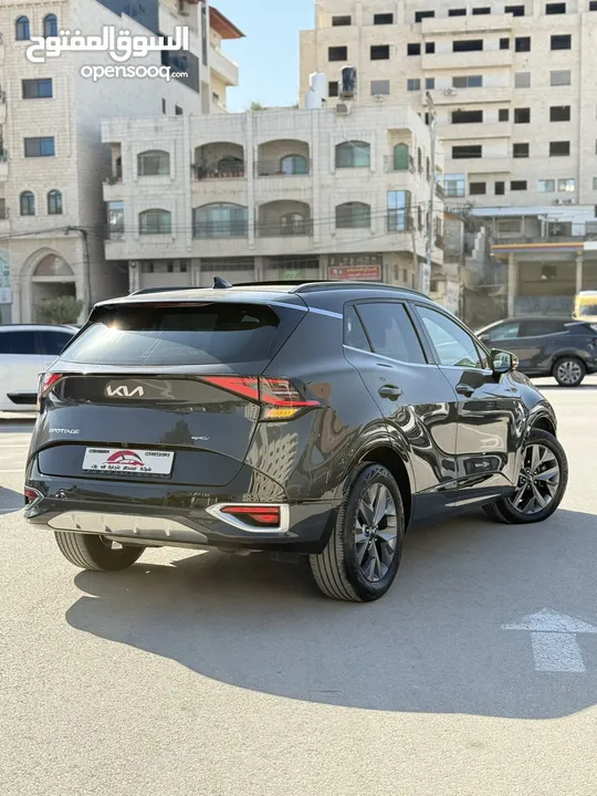 كيا سبورتاج GT Line ترخيص 2022 محرك 1600 هايبرد  جير أوتوماتيك 240 حصان