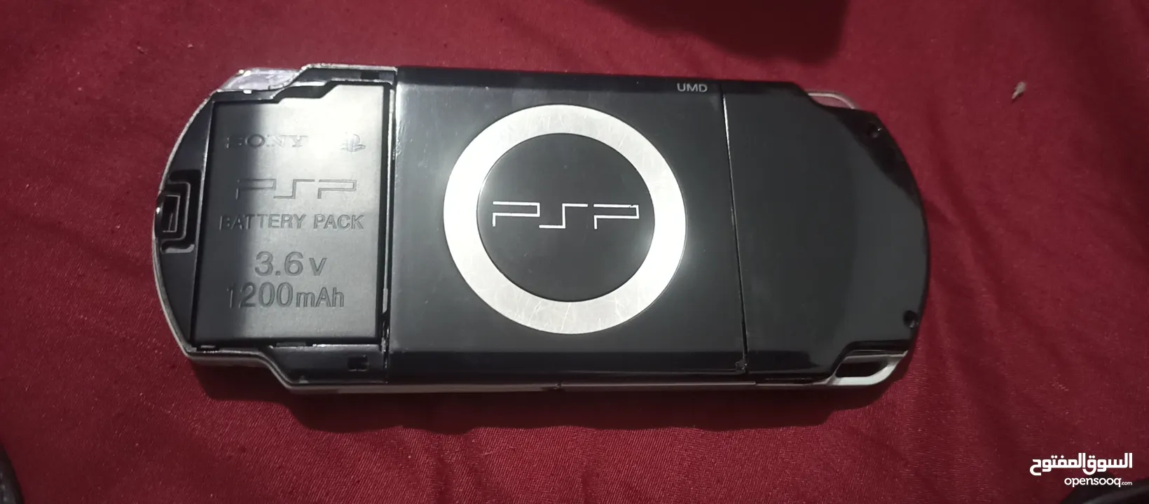 2 Sony PSP  + 4Gb Memory معدلين