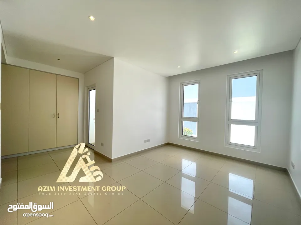 Excellent 4Bedroom Standalone villa in Al Mouj-Private Garden-Closed Garage-Maidroom