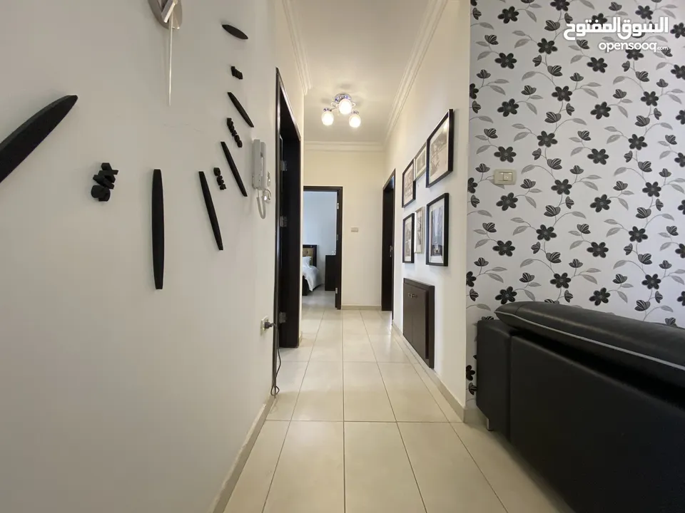 شقة فخمة مفروشة كامل للإيجار-طابق ثاني-110م-الصويفية- 3 دقايق من Swefieh village