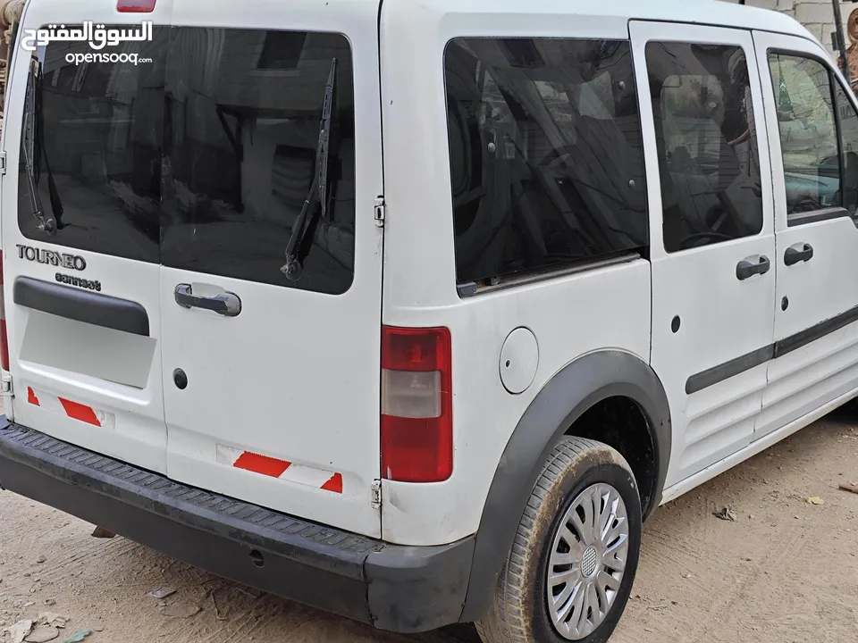 Ford Connect 200فورد كونكت 8