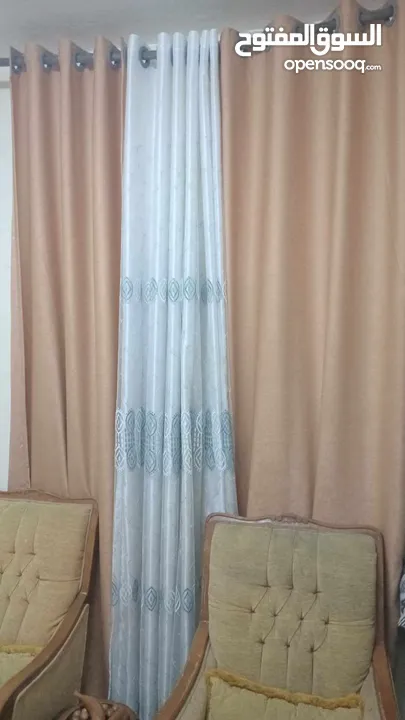 موجود غرفة ضيوف كامله للبيع