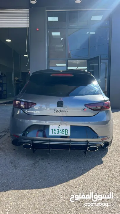 سيات ليون 2016