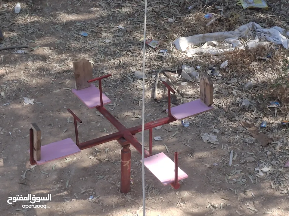 مرجوحه حديقة