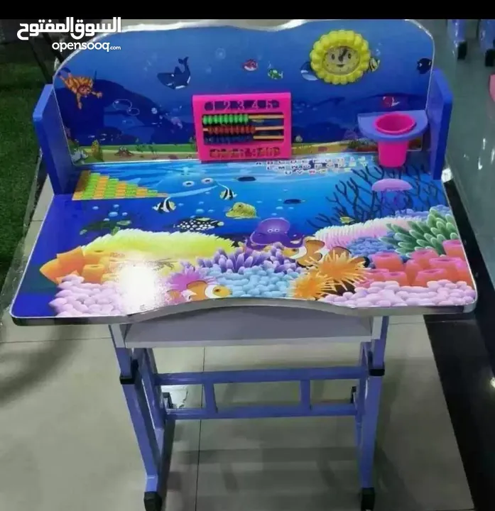 مكتب  طفل للروضة  والابتدائي  طاولة  مع  كرسي  بألوان  للطفل  وللطفلة  الطاولة  المثالية