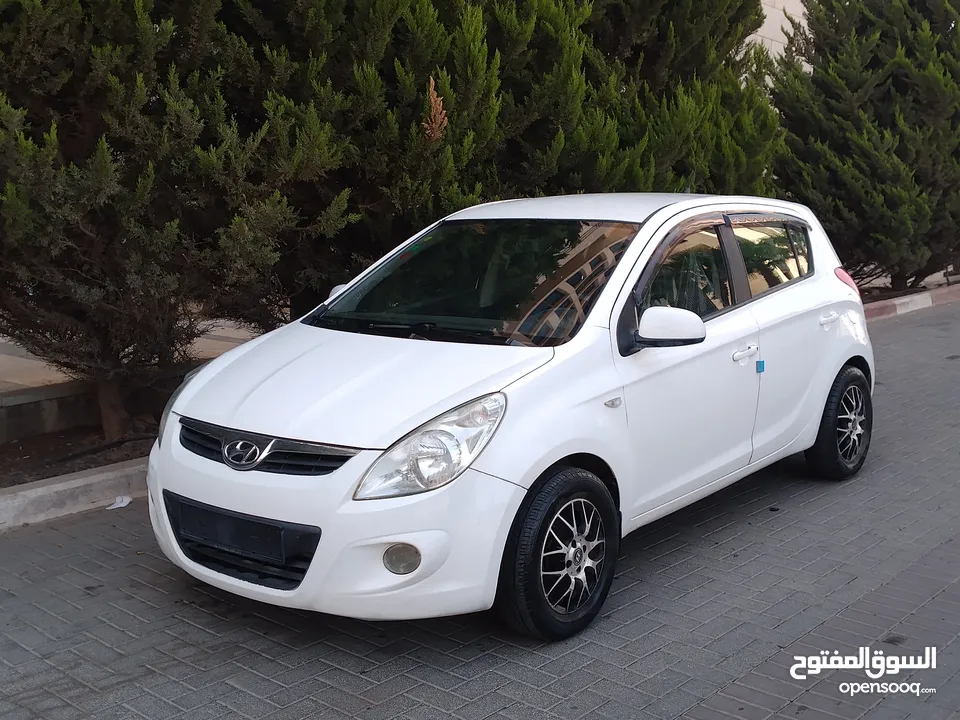 هيونداي i20 سنة 2011 اوتوماتيك ماتور 1.4