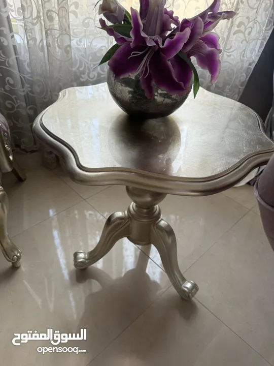 اثاث مجلس شبه جديد very good condition Furniture