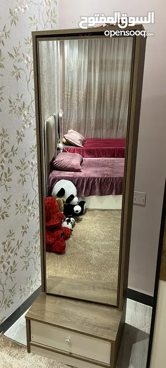 غرفة نوم تركية شبابية للبيع