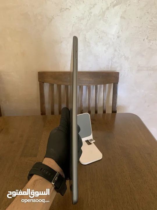 للبيع: iPad الجيل الثامن (iPad 8) – 32GB