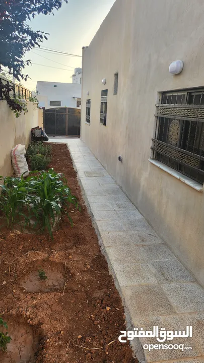 منزل مستقل للبيع سحاب ضاحية الاميره ايمان قرب مستشفى توتنجي