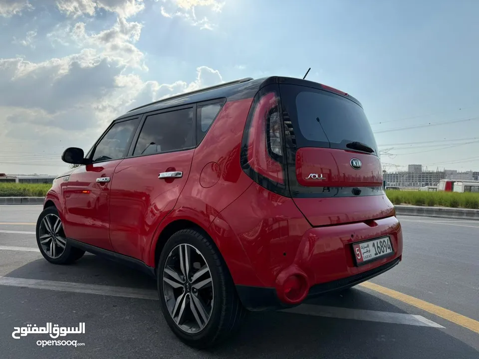 KIA SOUL RED GCC ‏ HATCHBACK  2017  FULL OPTION WITH OUT PANORAMA