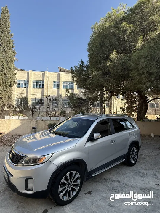 جب كيا سورينتو 2015 ولا ضربة ماشي 126 فقط 4x4