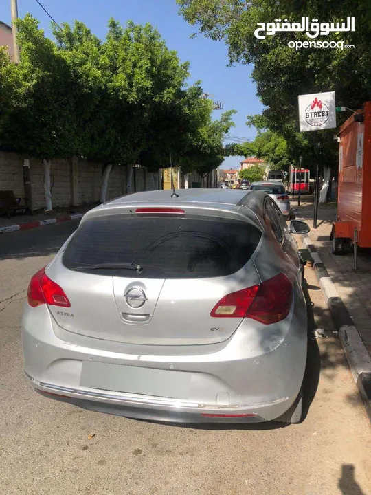 اوبل استرا 2014 تسجيل 2013