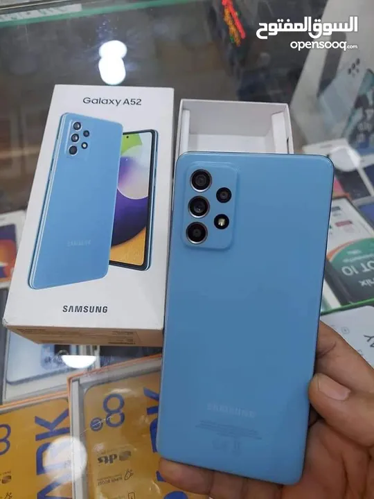 اخو الجديد Samsung A52 رام 8 جيجا 256 أغراضة والكرتونه الأصلية متوفر توصيل