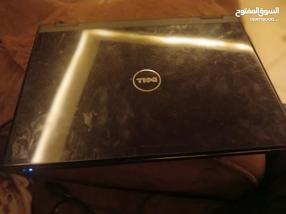 لابتوب نوع DELL الحالة ممتازة مستعمل خفيف للبيع   موجود عليه العاب حلوة