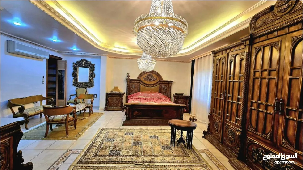 شقة للإيجار مفروش  رويال سويت طابقية مع روف و ترس كبير  Big department for rent in deir Ghbar amman