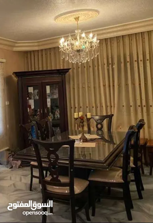 طقم سفرة فاخر بحالة جديد