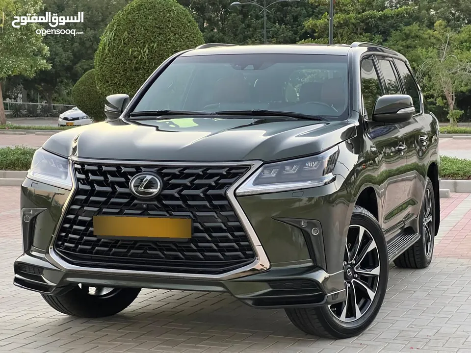 للبيع لكزس570 lx بلاك اديشن كورو موديل 2021 نظيفه جدا بحالة الوكاله خليجي بدون حوادث ايطارات جديده