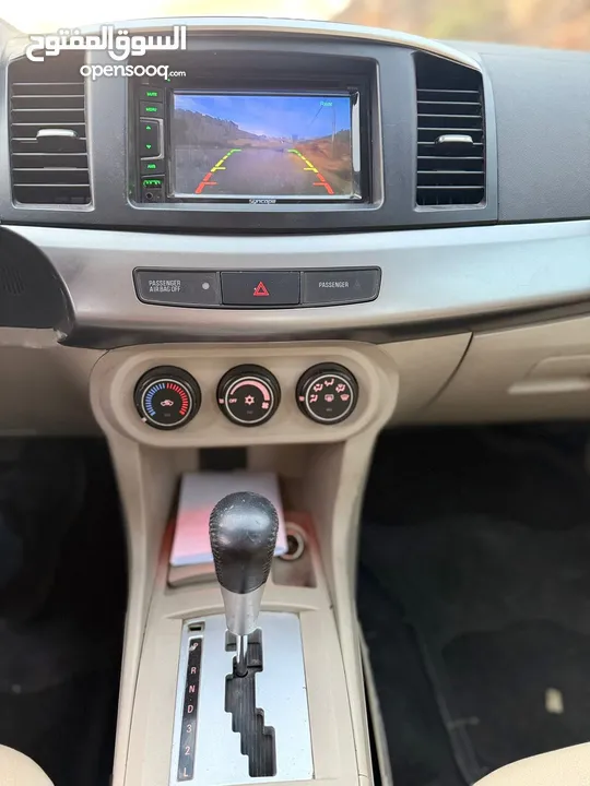 لانسر دفعه 18 وشكات 1350 فشهر 45 الف فقط فحص نخب اصل برايفت سياره بنايلون