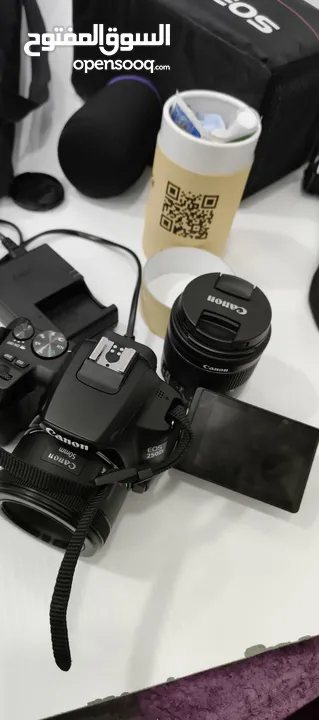 كاميرا كانون camera canon 250d مابتفرق عن الجديد ابدا الا انها مطلعة من كرتونتها