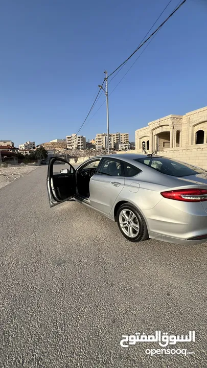 Ford fusion se 2018