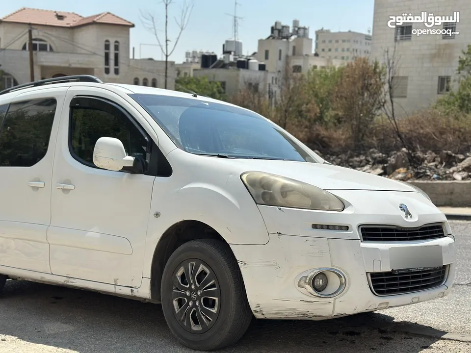 بيجو بارتنر 2015 بحالة الشركة 4+1