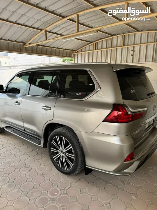 Lexus LX570 model 2018