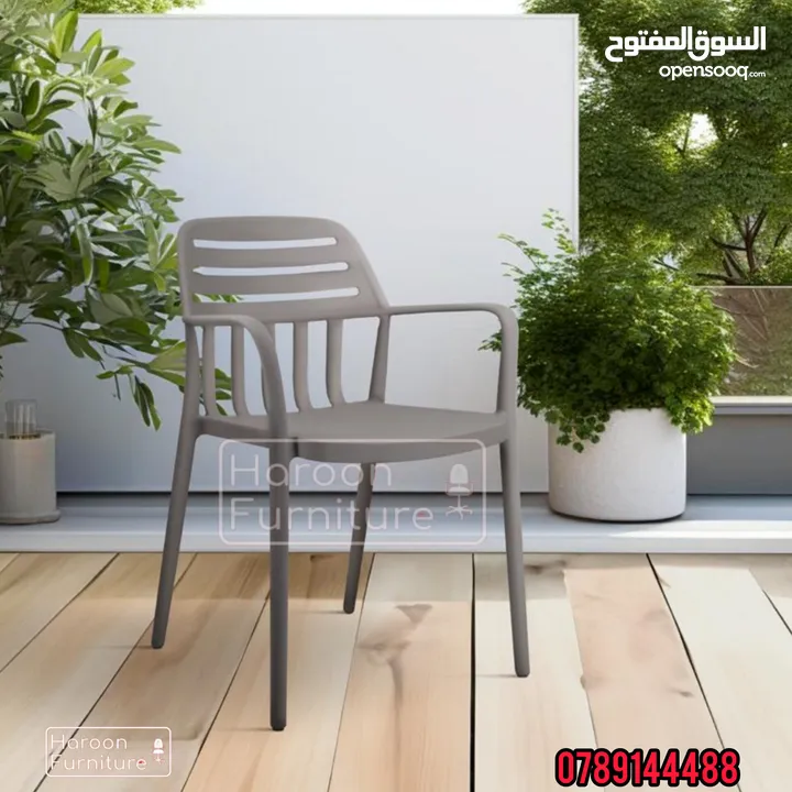 كراسي بروبلين بيزبط لحديقة البيت أو للمقاهي أو للمطاعم وأكيد جوا البيت لطاولة الأكل فقط 30دينار