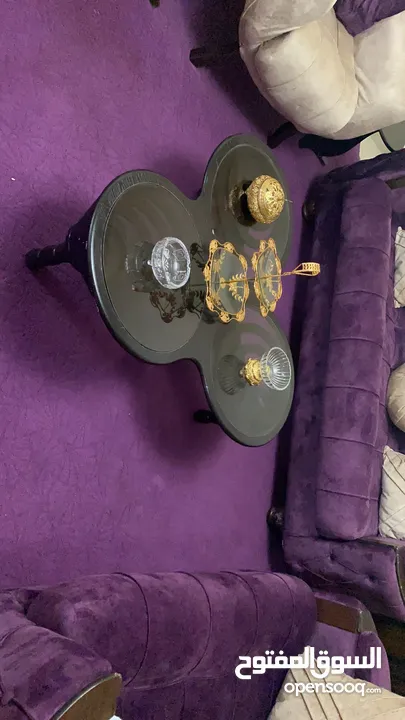 اثاث مستعمل خفيف صوبة غاز + طقم طربيزات +سجاده حجم 4*4  لون بيج+ برادي اكثر من شكل ولون + رفوف خضار
