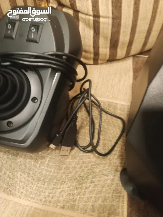 ستيرنج  pxn v9 يشبك علىPS3 و PS4 Ps5 x one X seriies XIS X مستعمل استعمال بسيط جدا